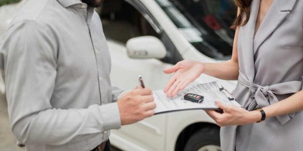 ¿Cuántos partes puedo dar al año del seguro de coche?
